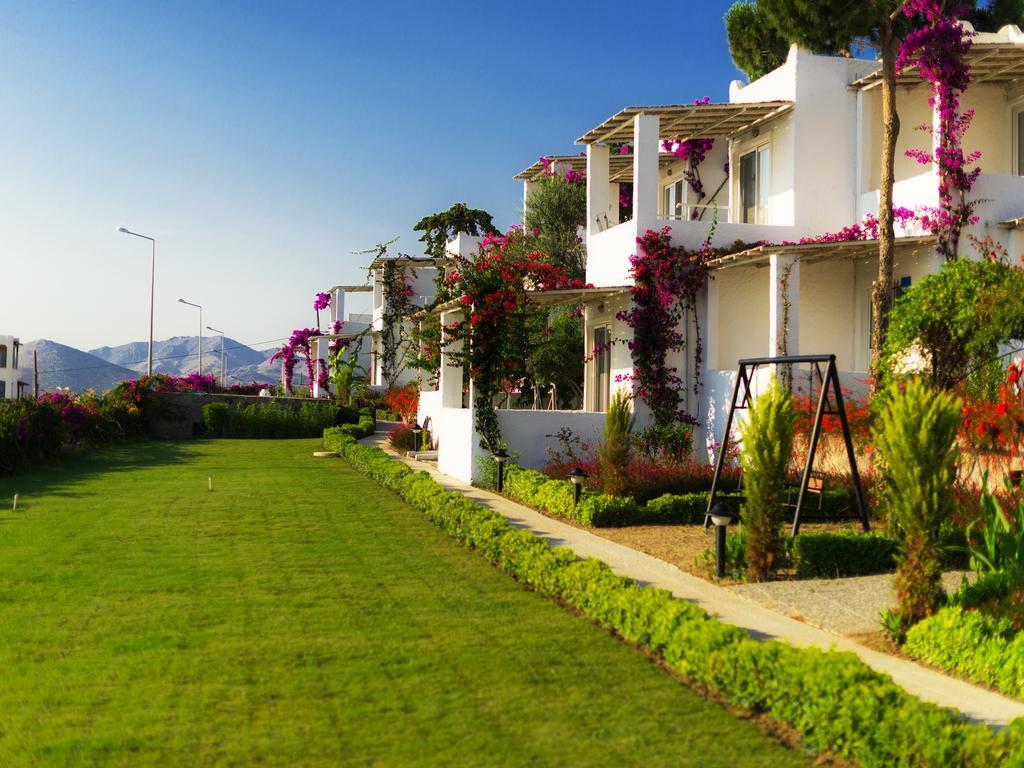 Villa Sunset Mavi à Turgutreis Extérieur photo