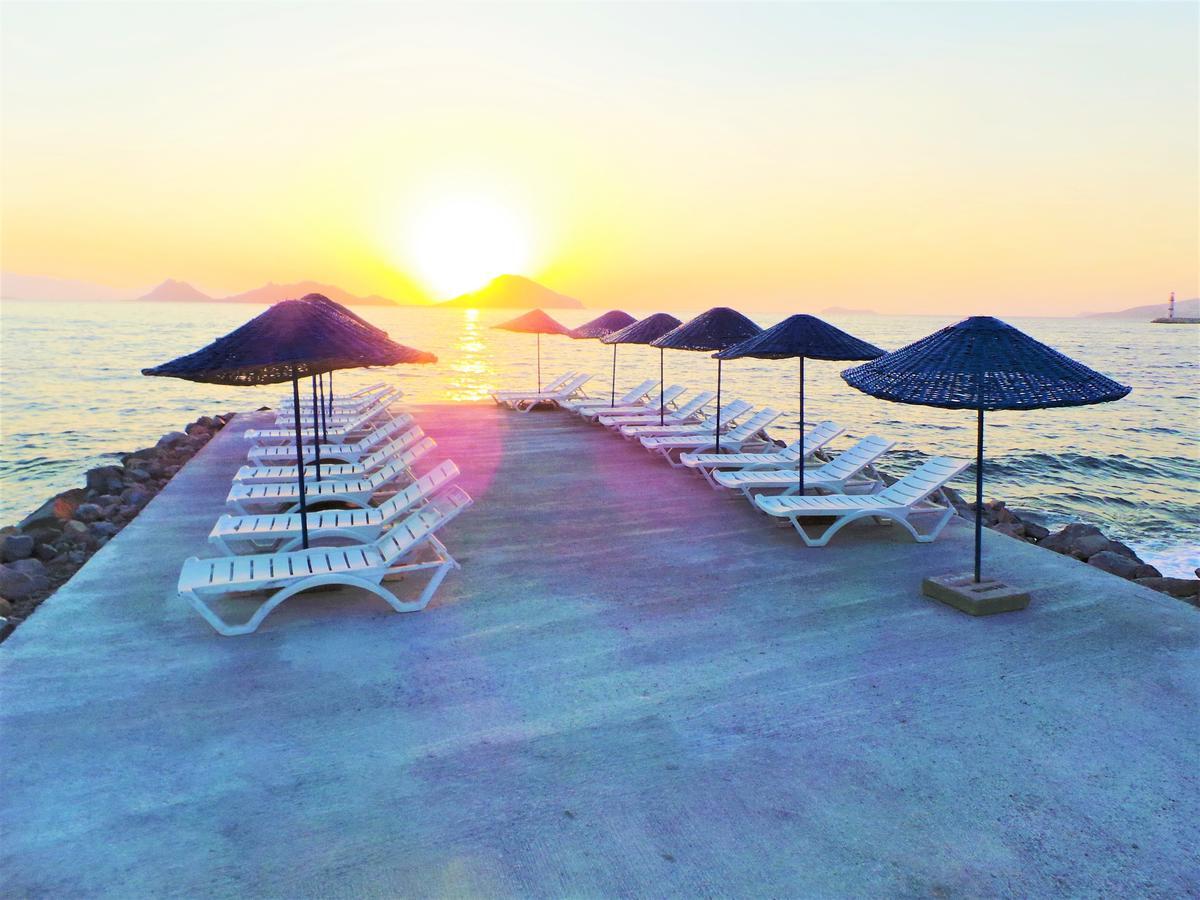 Villa Sunset Mavi à Turgutreis Extérieur photo