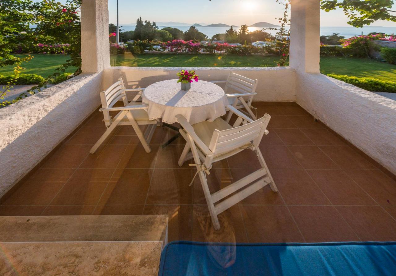 Villa Sunset Mavi à Turgutreis Extérieur photo